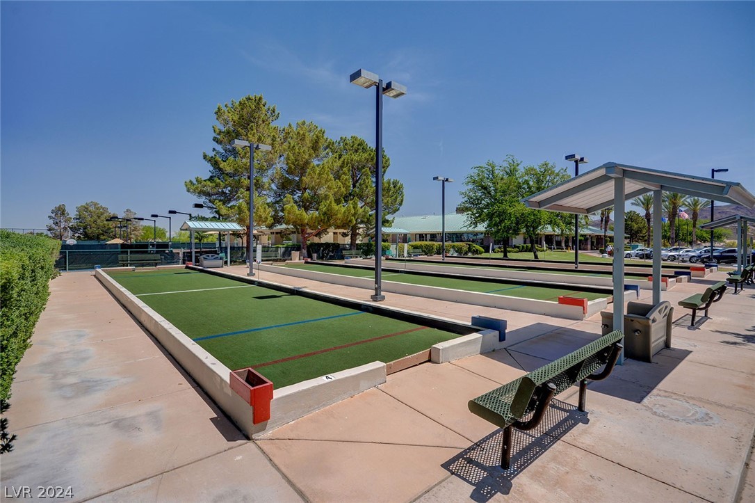 2121 Desert Woods Drive