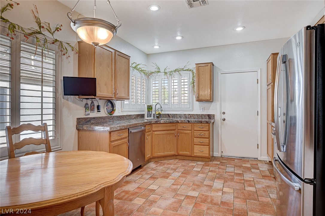 2121 Desert Woods Drive