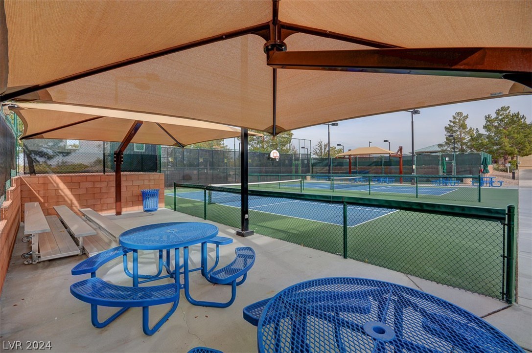 2121 Desert Woods Drive