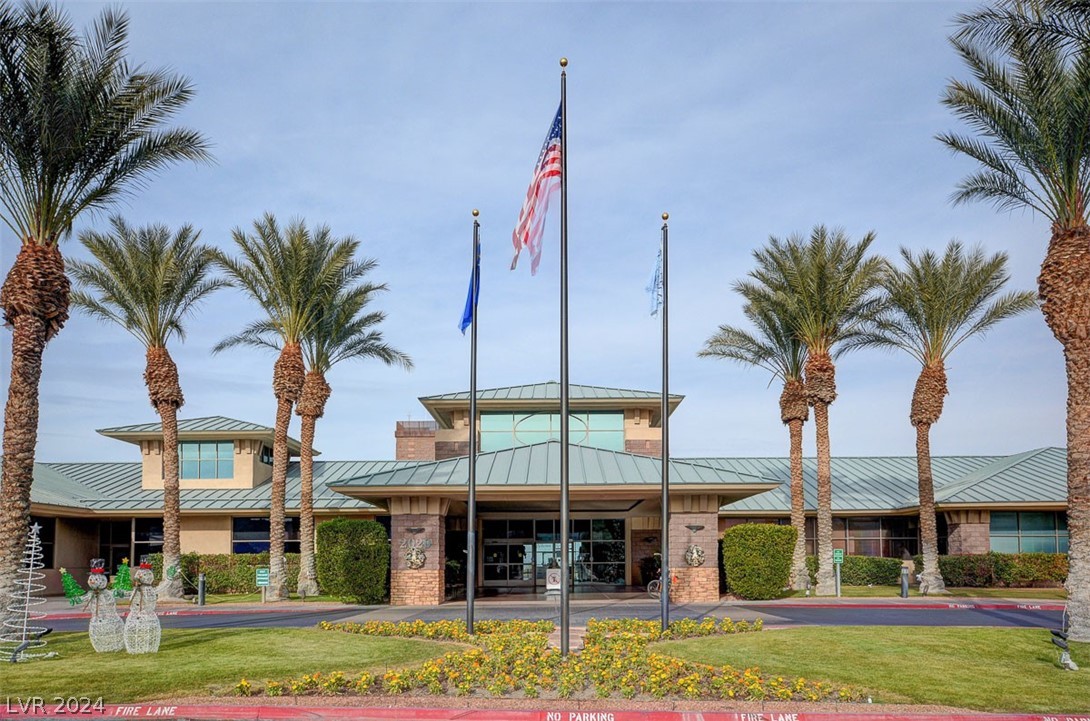2121 Desert Woods Drive