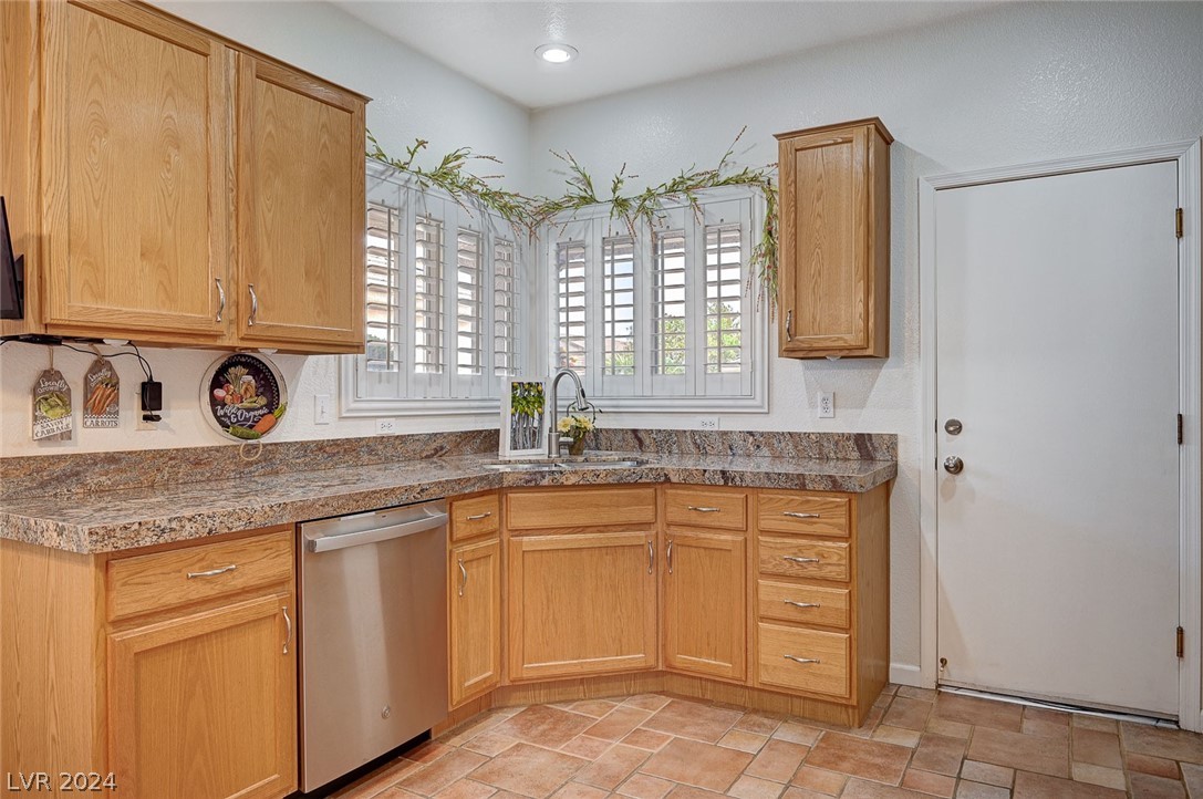 2121 Desert Woods Drive