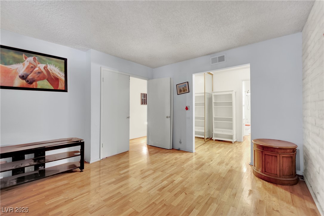 4237 Brockton Green Court