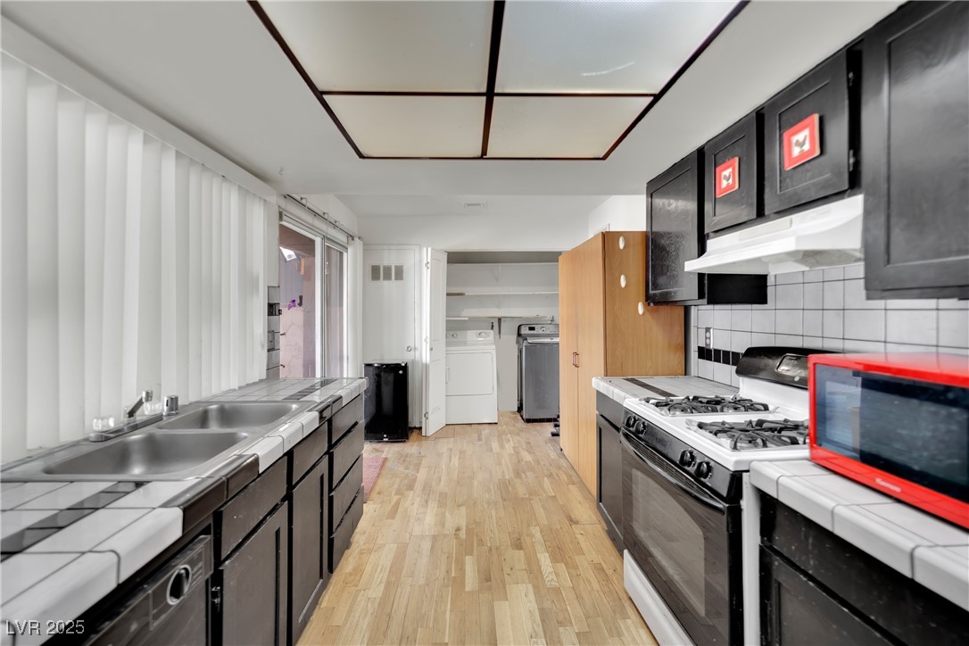 4237 Brockton Green Court
