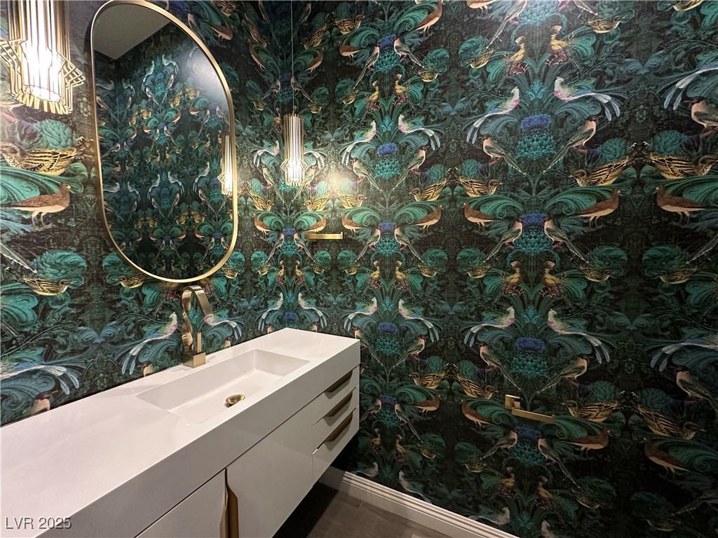 7011 Arabian Ridge Street