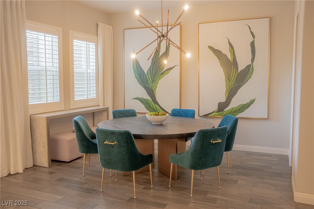 7011 Arabian Ridge Street