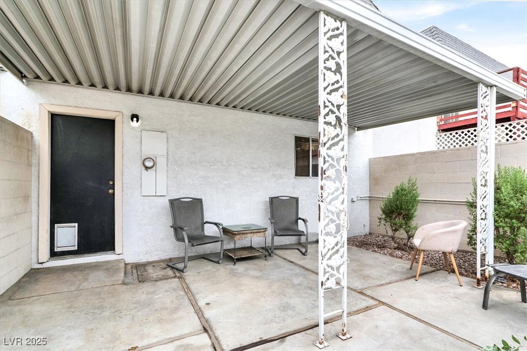 421 Greenbriar Townhouse Way