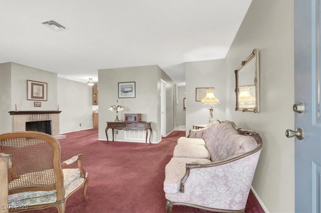 421 Greenbriar Townhouse Way