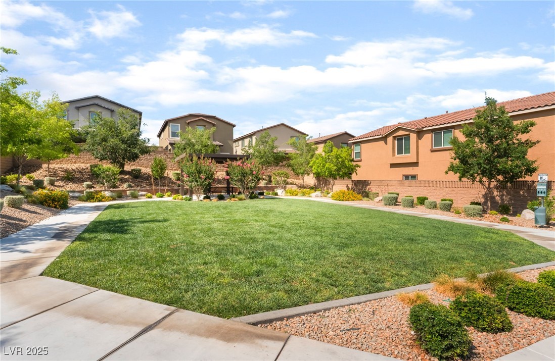 7211 Alabaster Peak Street