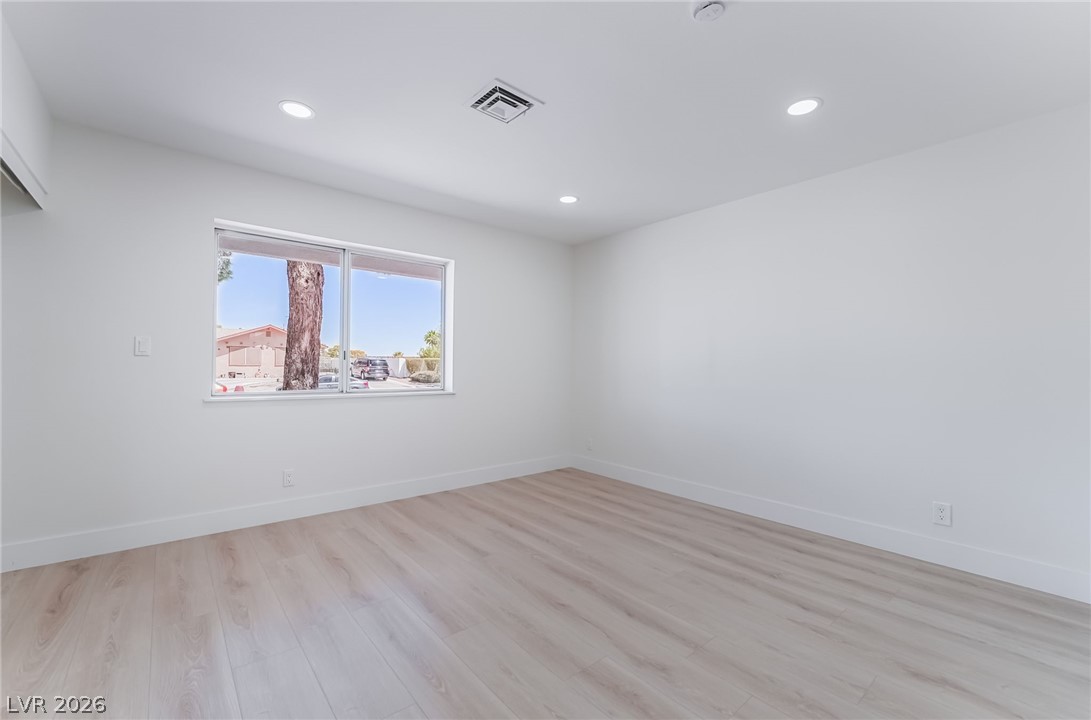 611 East Fairway Road