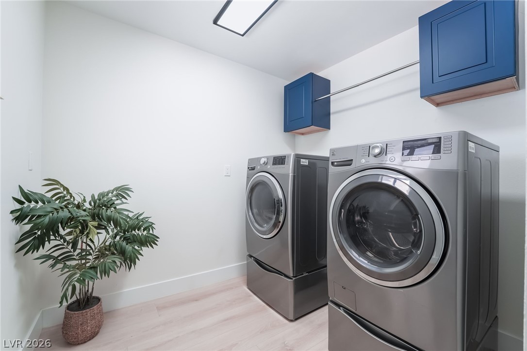 611 East Fairway Road