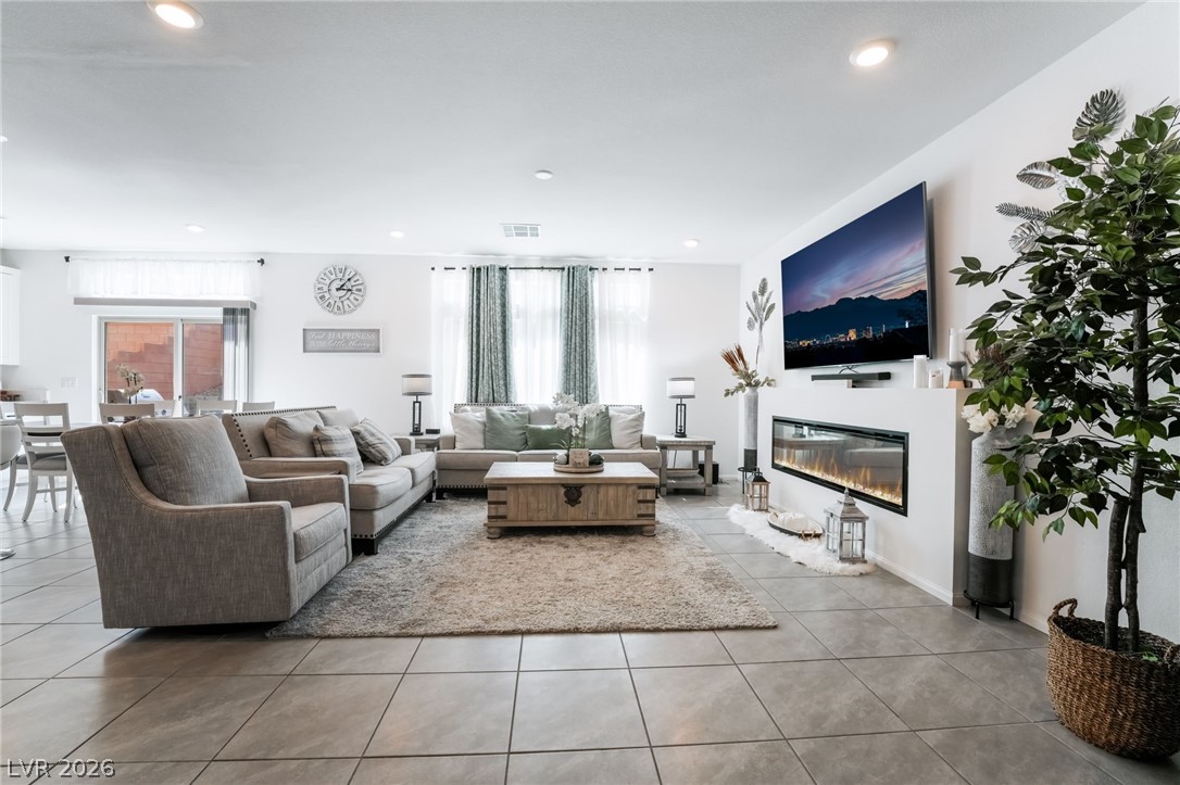 10395 Joaquin Fire Street