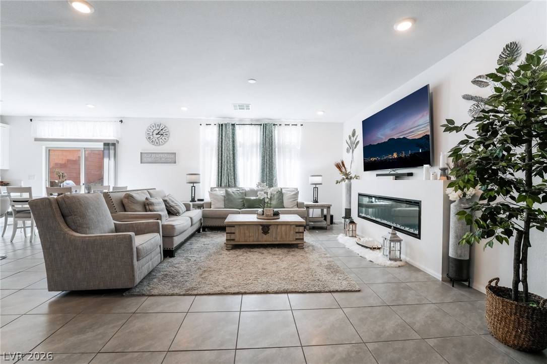 10395 Joaquin Fire Street