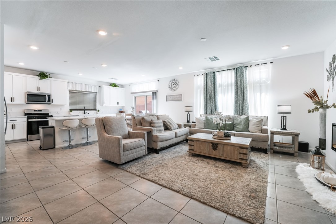 10395 Joaquin Fire Street