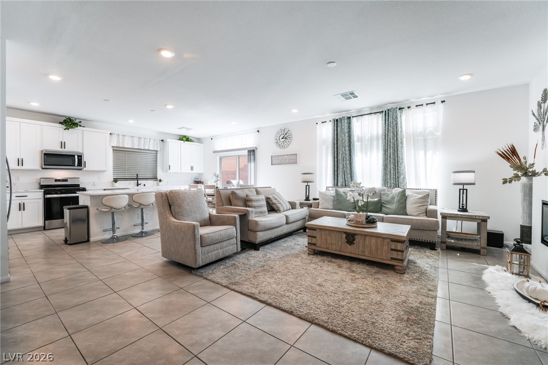 10395 Joaquin Fire Street