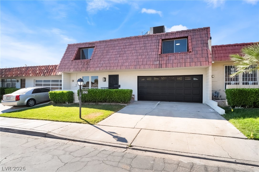 3743 Colonial Drive