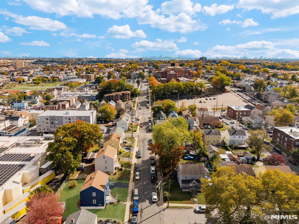 514-518 Lafayette Avenue