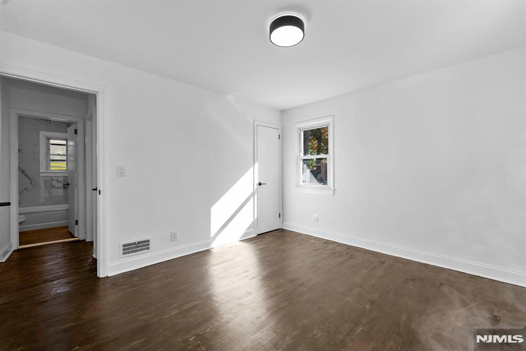 514-518 Lafayette Avenue