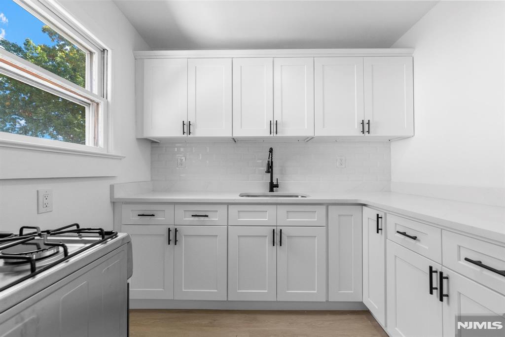 514-518 Lafayette Avenue