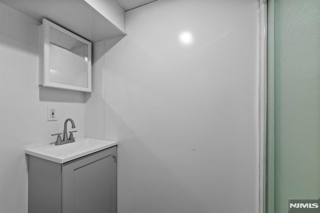 514-518 Lafayette Avenue