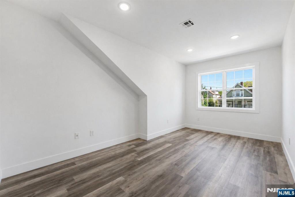 93 Prospect Street 2