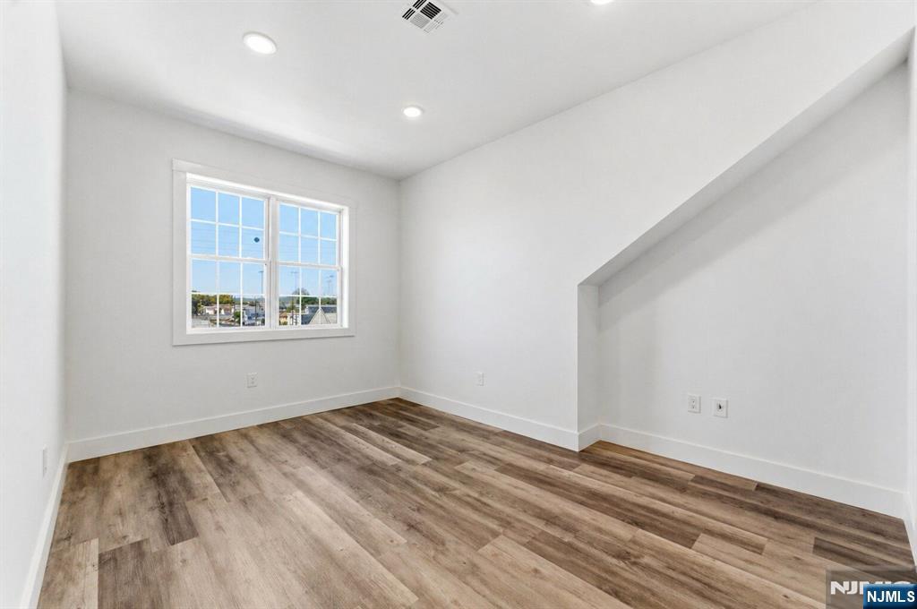 93 Prospect Street 2