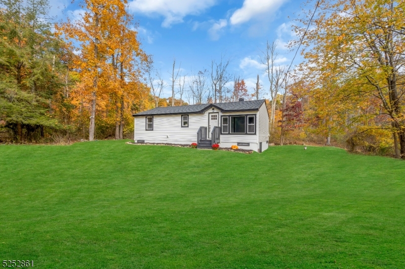 13 Mulberry Ln