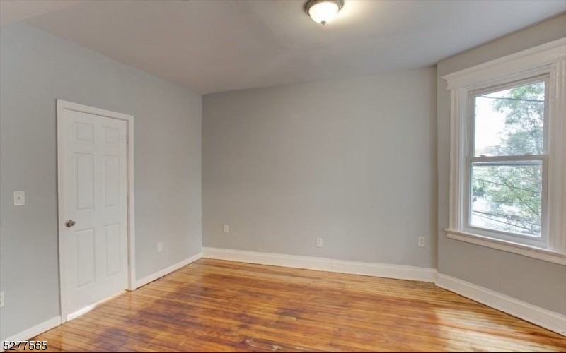 99 Columbia Ave U3
