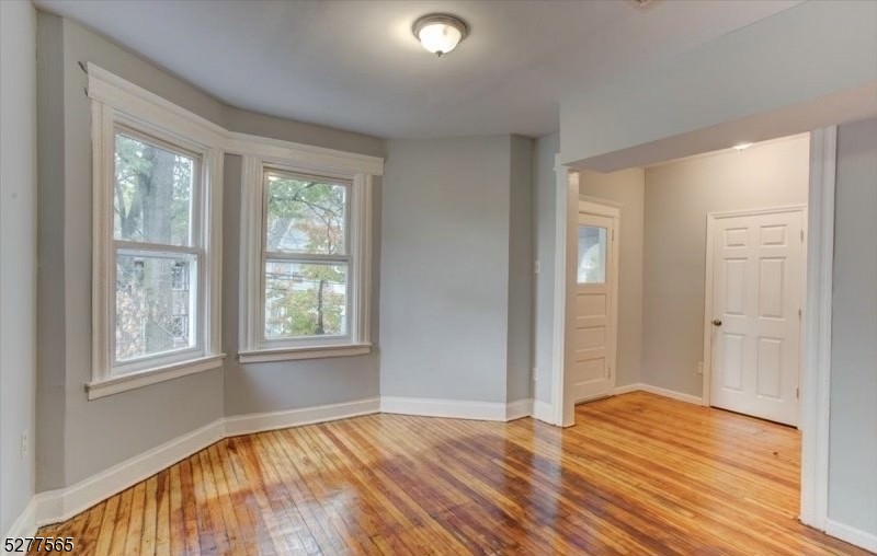 99 Columbia Ave U3