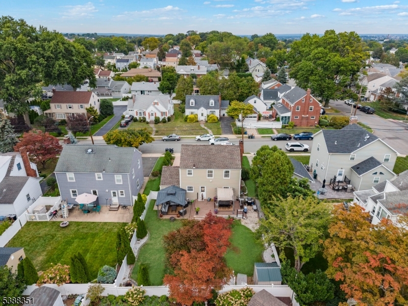 11 Greendale Rd