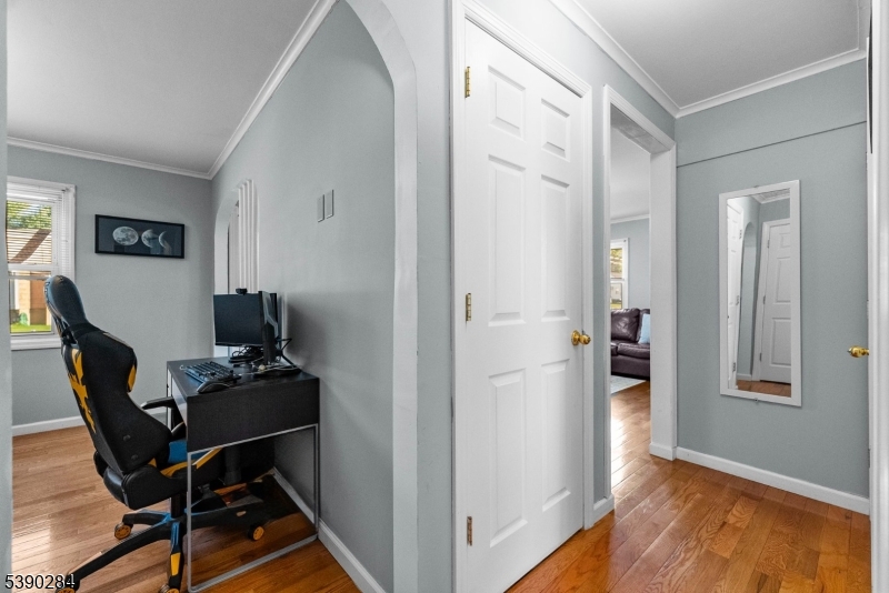 28 Oak St