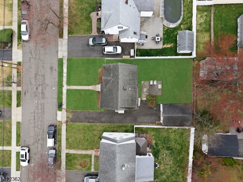 24 Bryant Ave