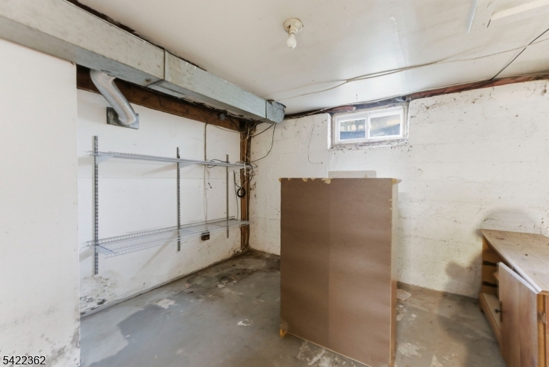 24 Bryant Ave