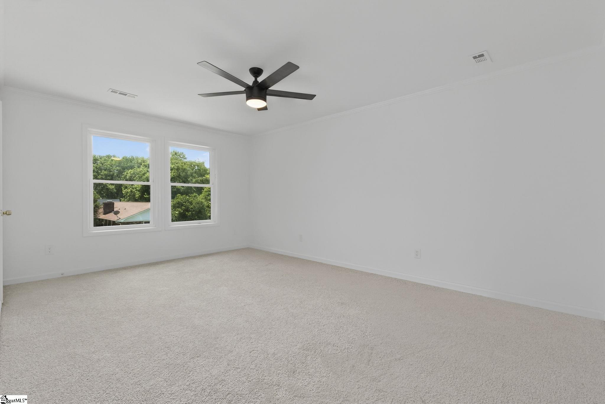 103 Gaithburg Square