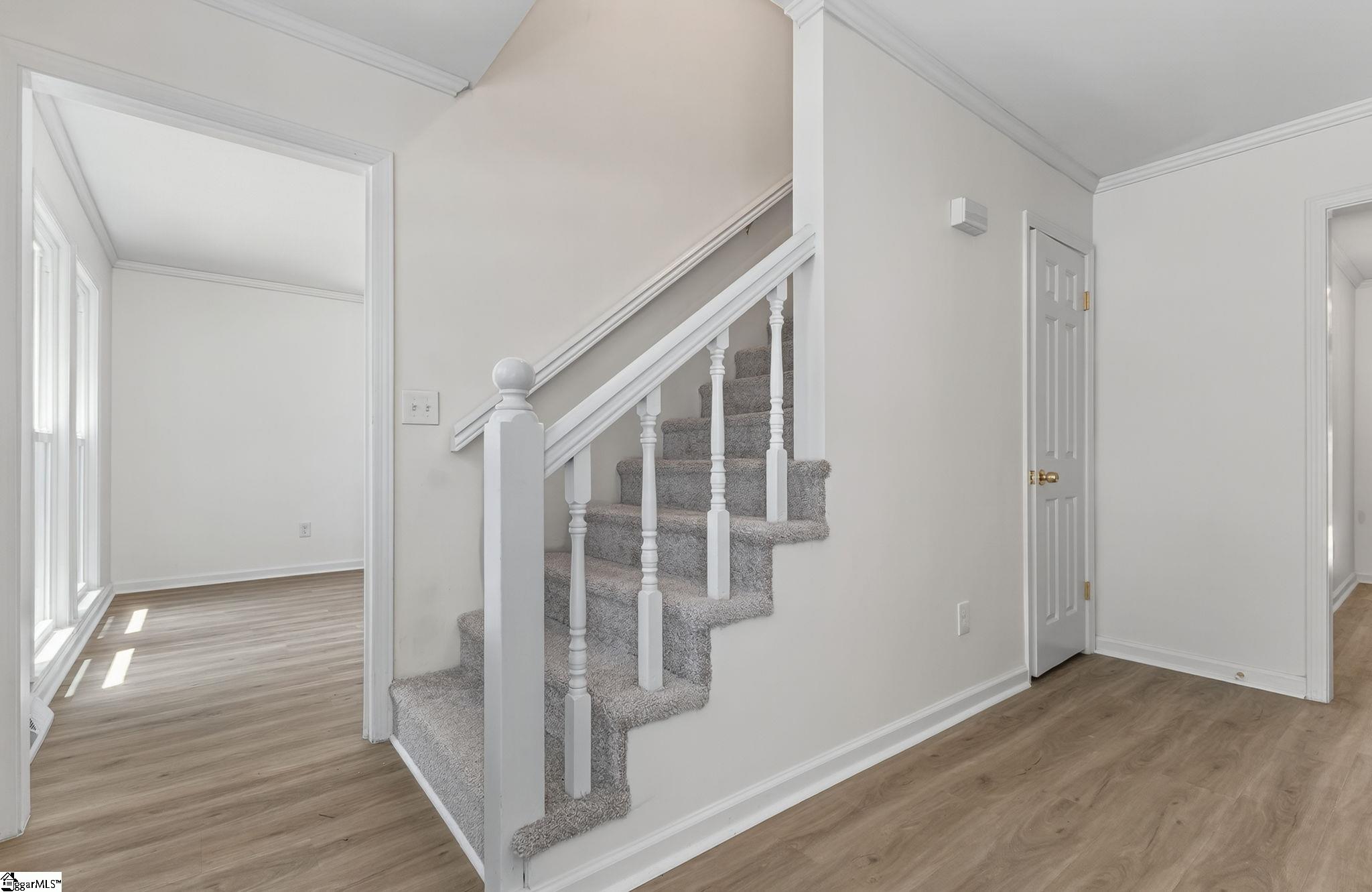 103 Gaithburg Square