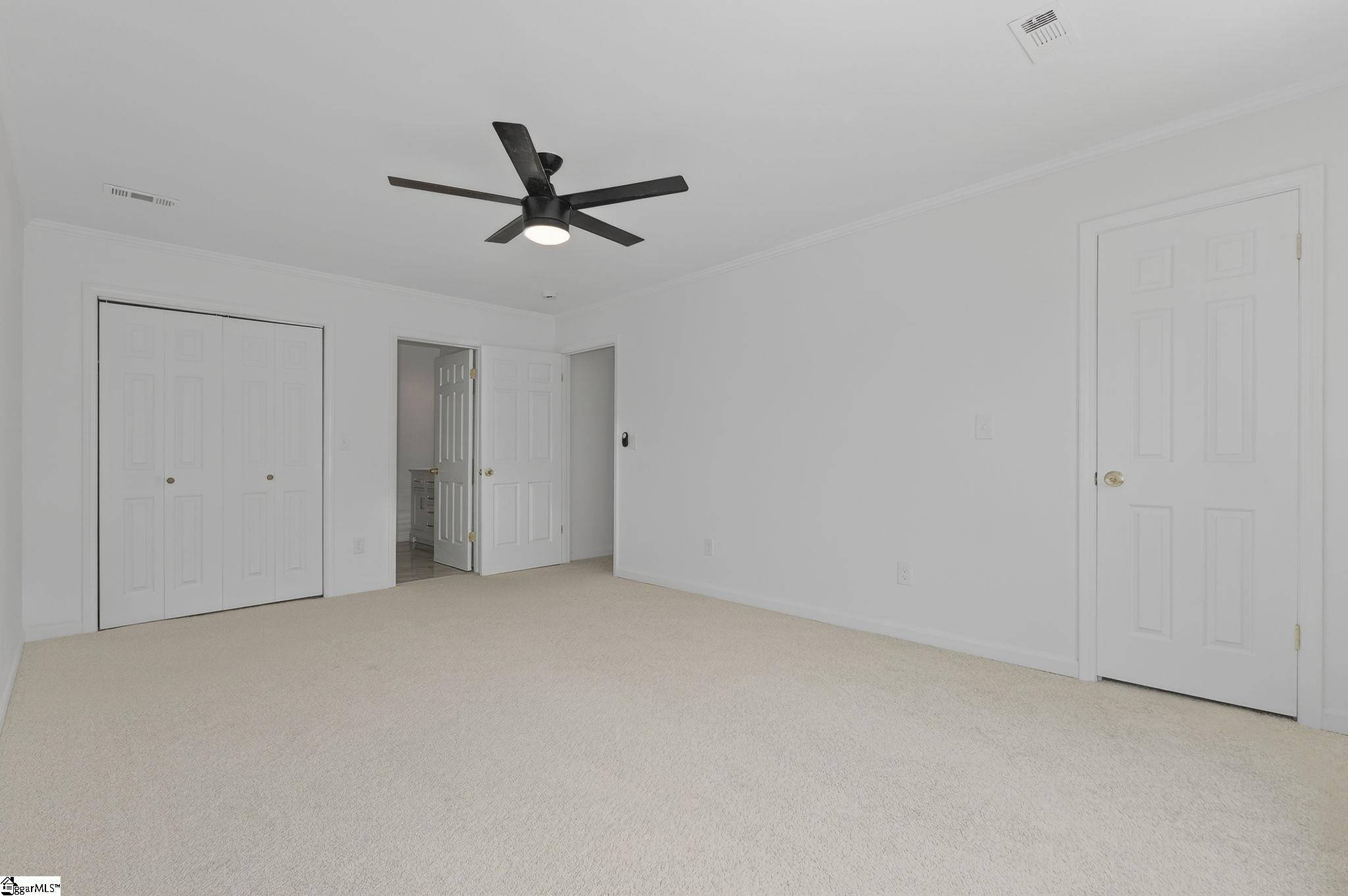 103 Gaithburg Square