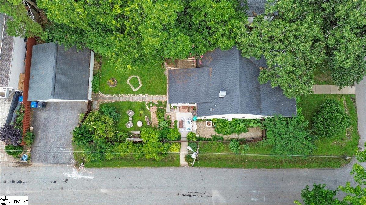 114 Rogers Avenue