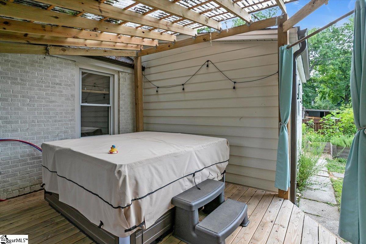 114 Rogers Avenue