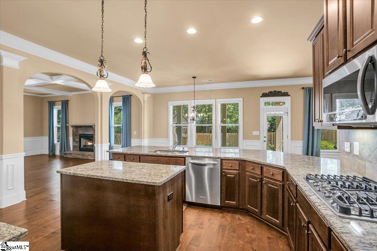 235 Wando Way