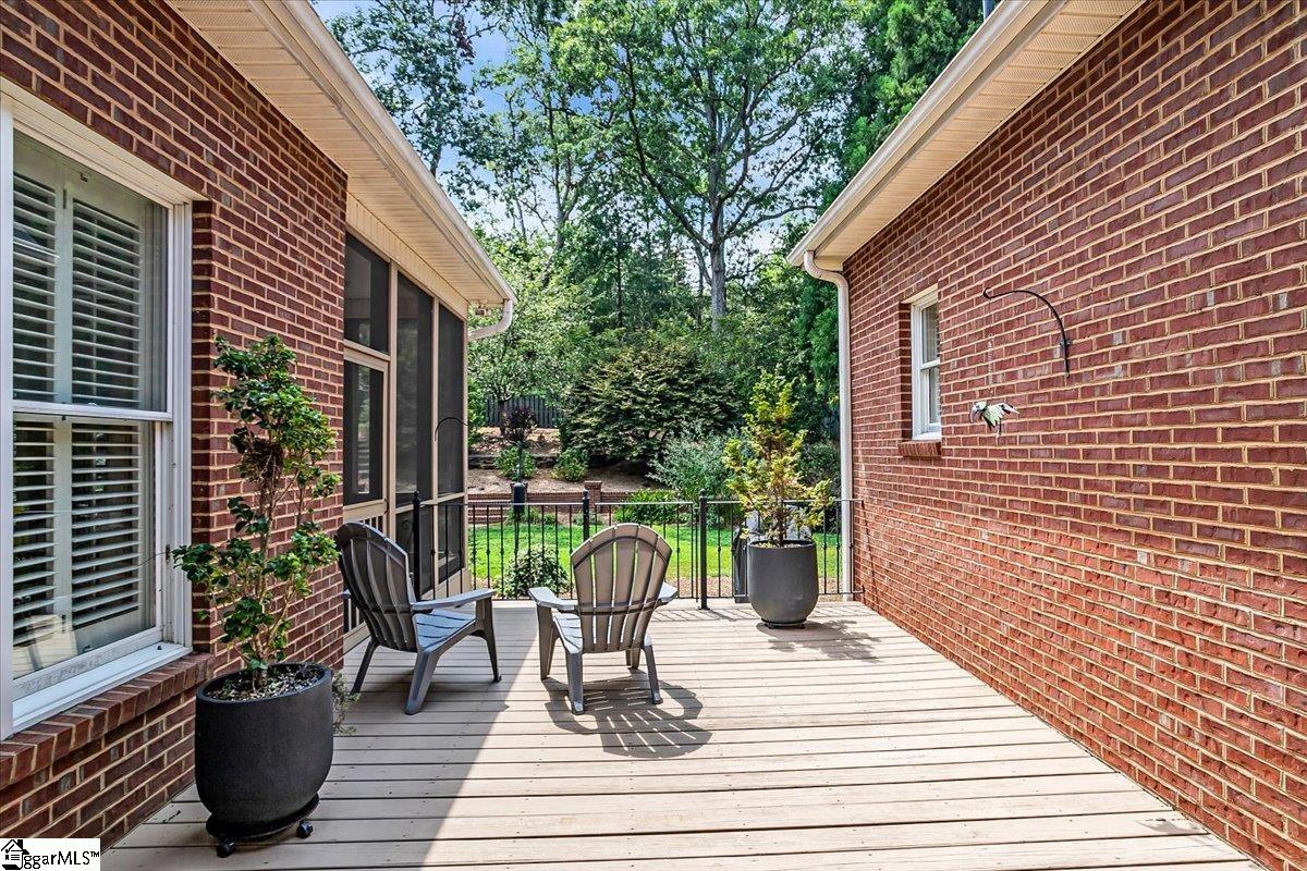 201 Steadman Way