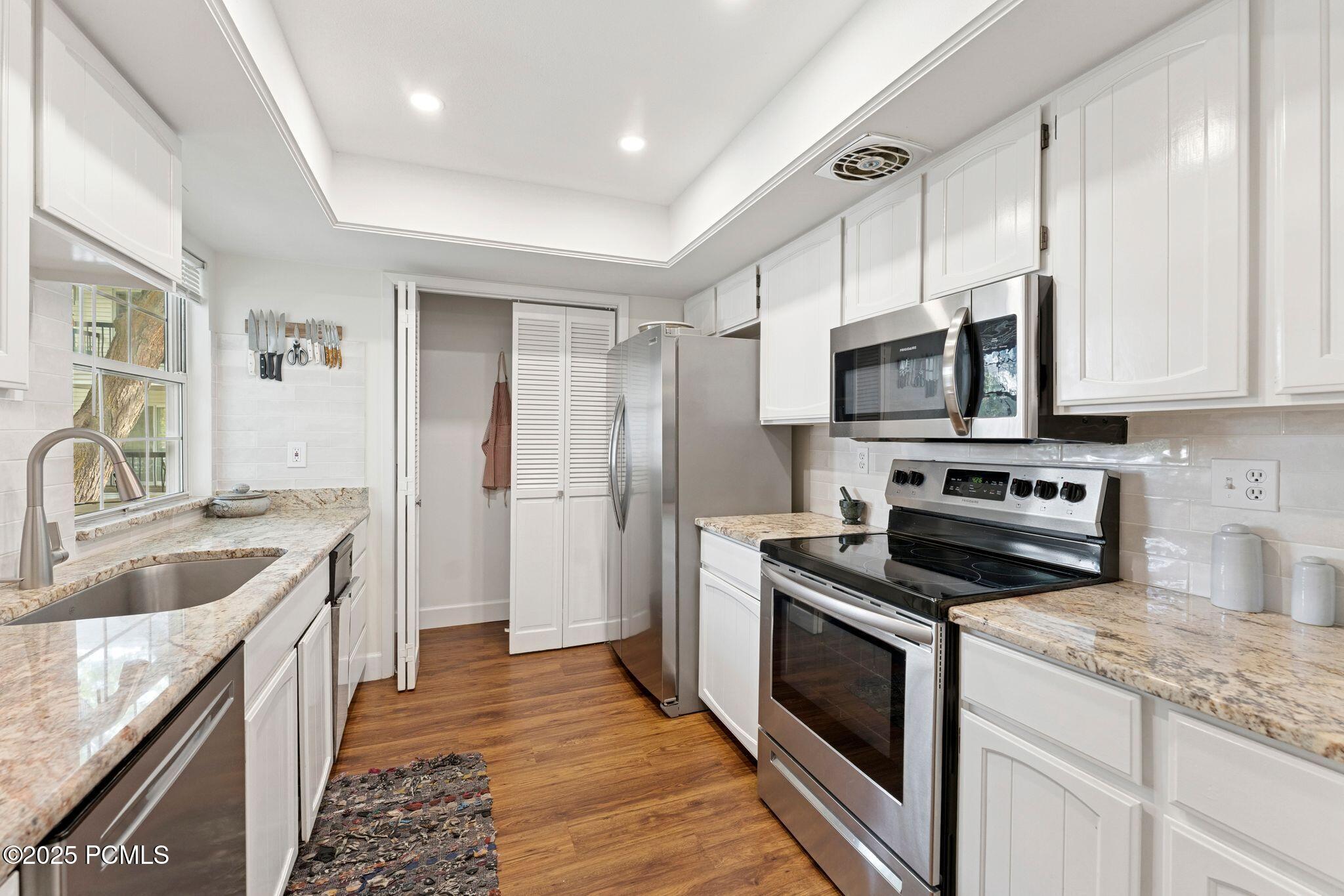 4040 S 685 East, Unit F