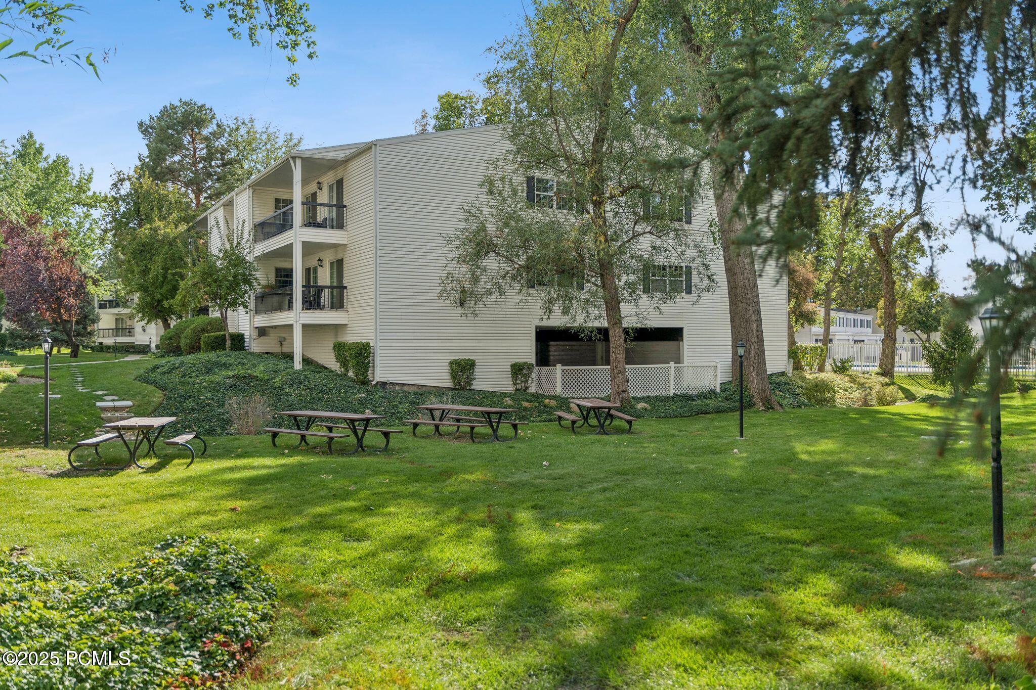 4040 S 685 East, Unit F