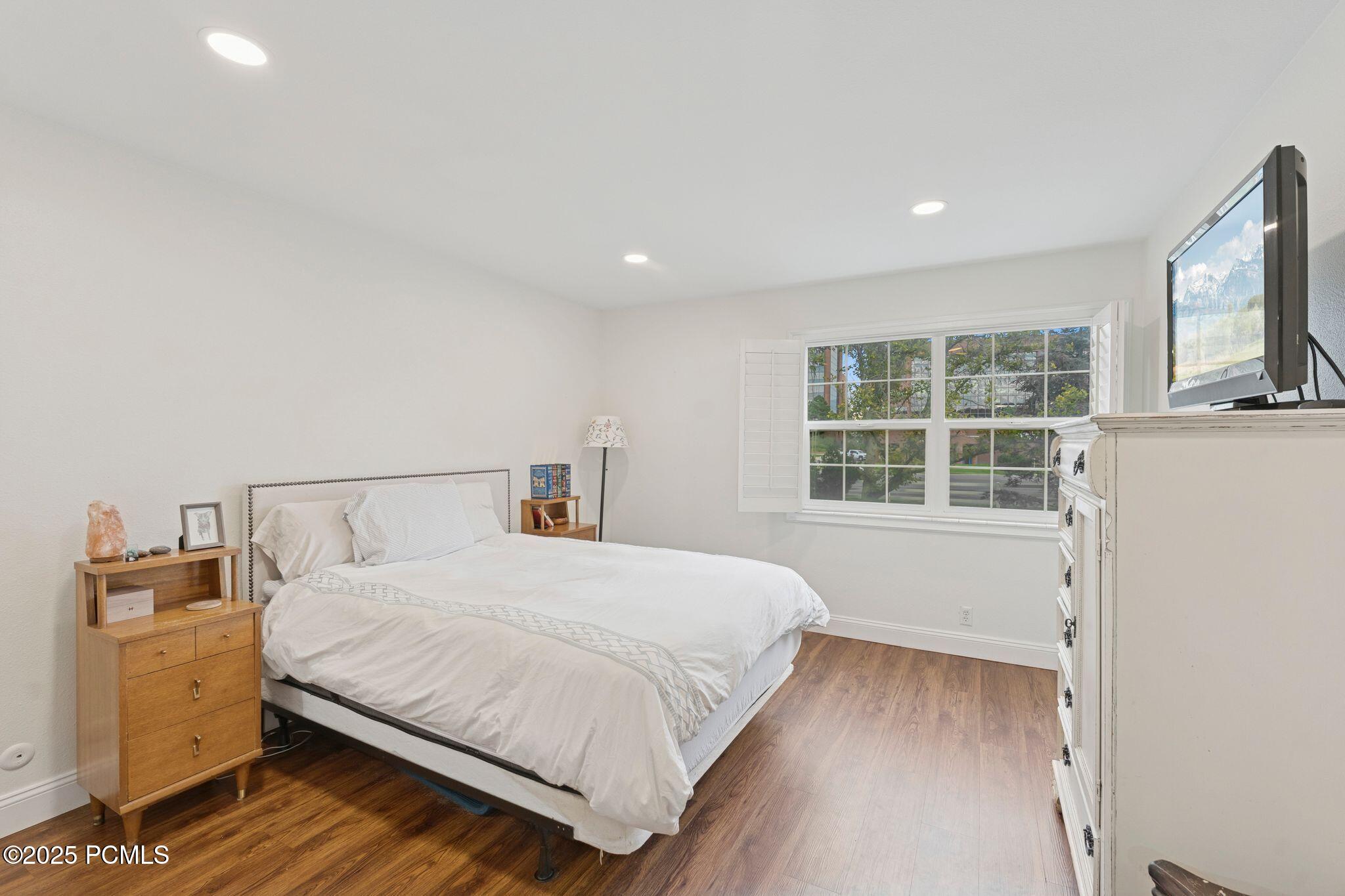 4040 S 685 East, Unit F
