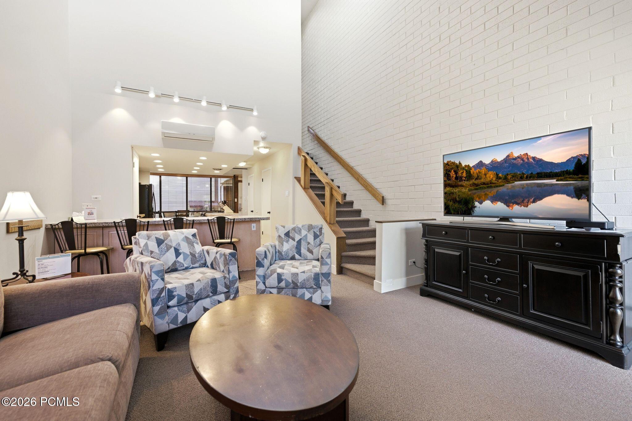 1720 Captain Molly Drive