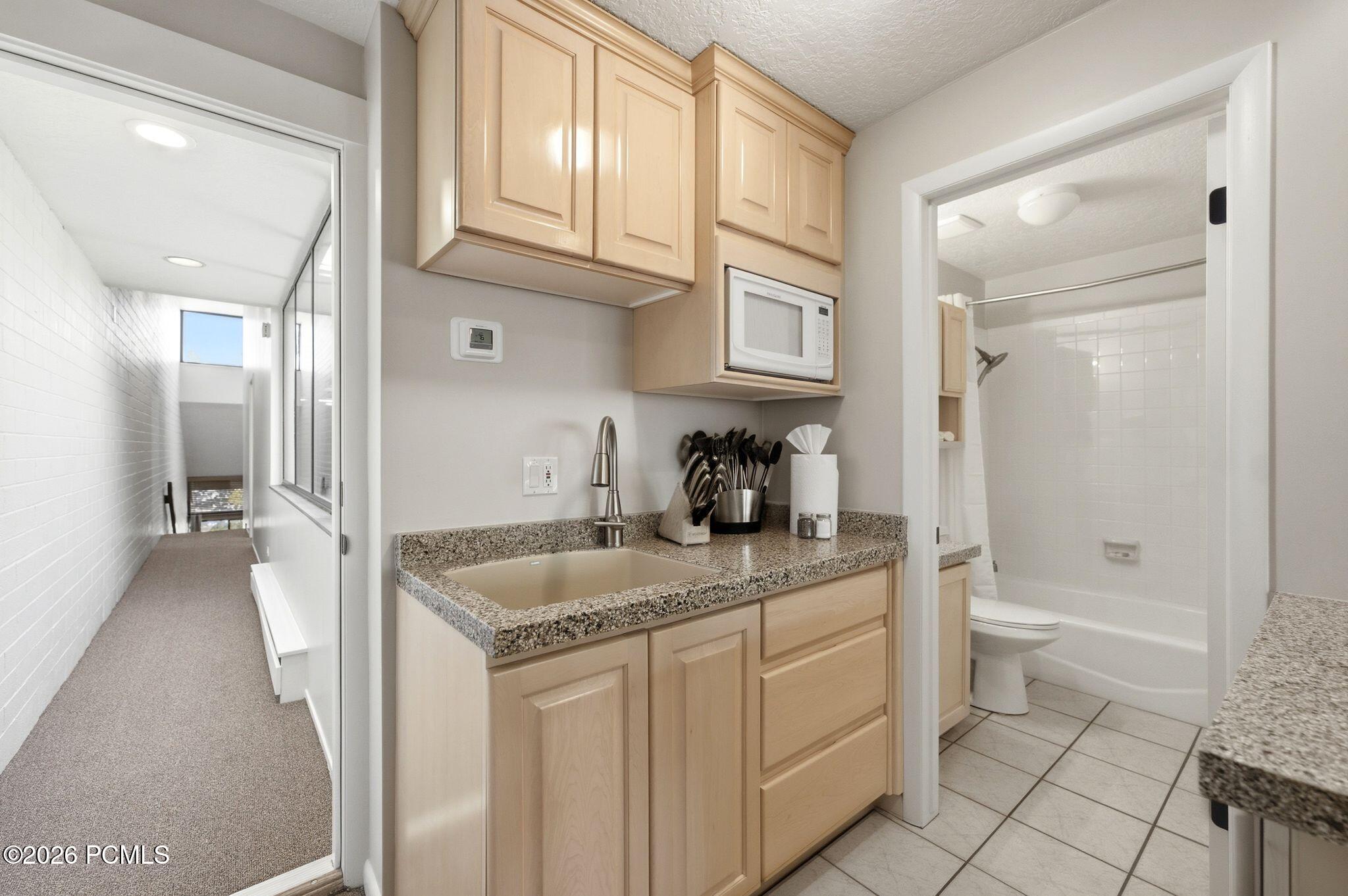 1720 Captain Molly Drive