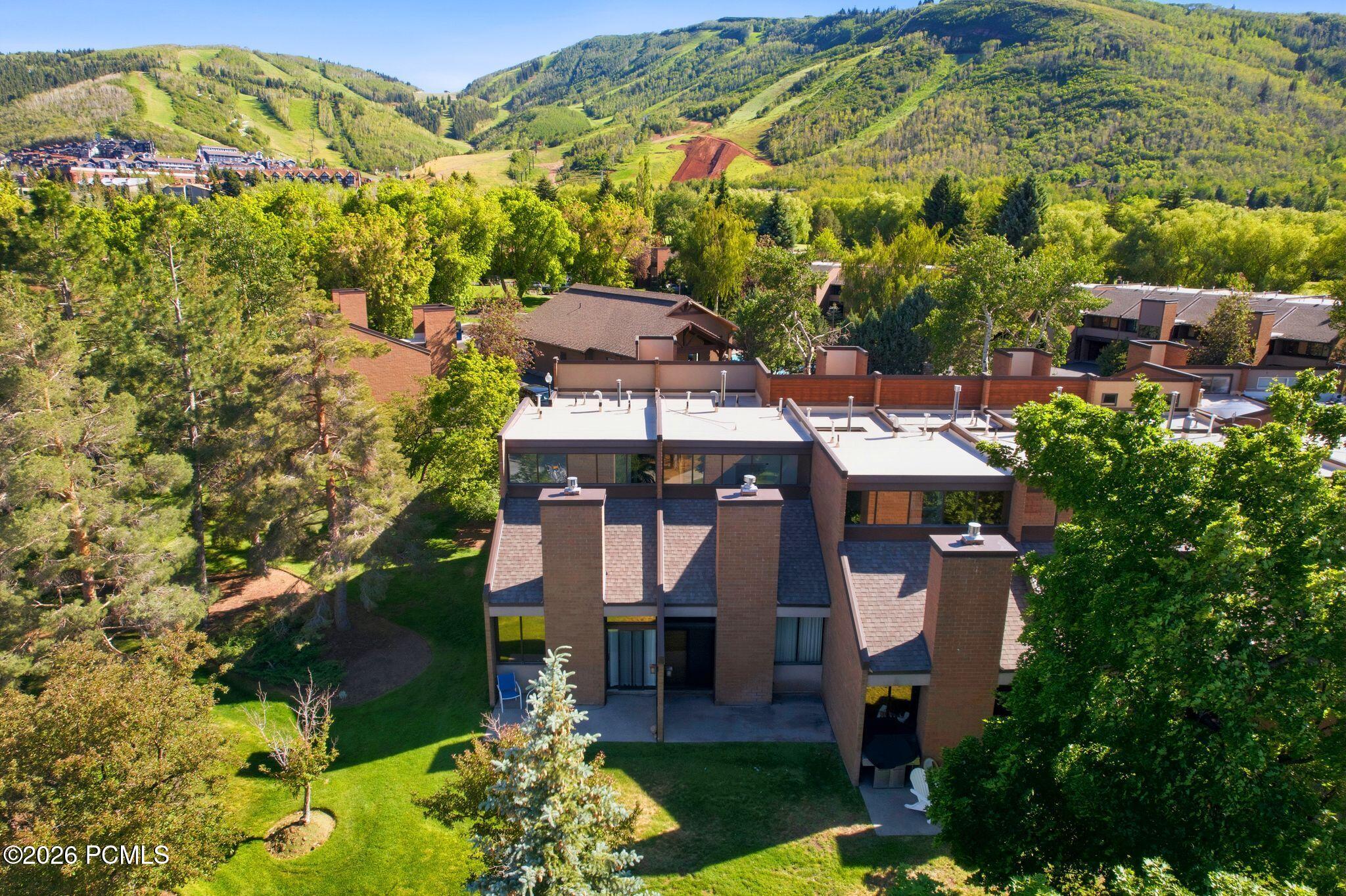 1720 Captain Molly Drive