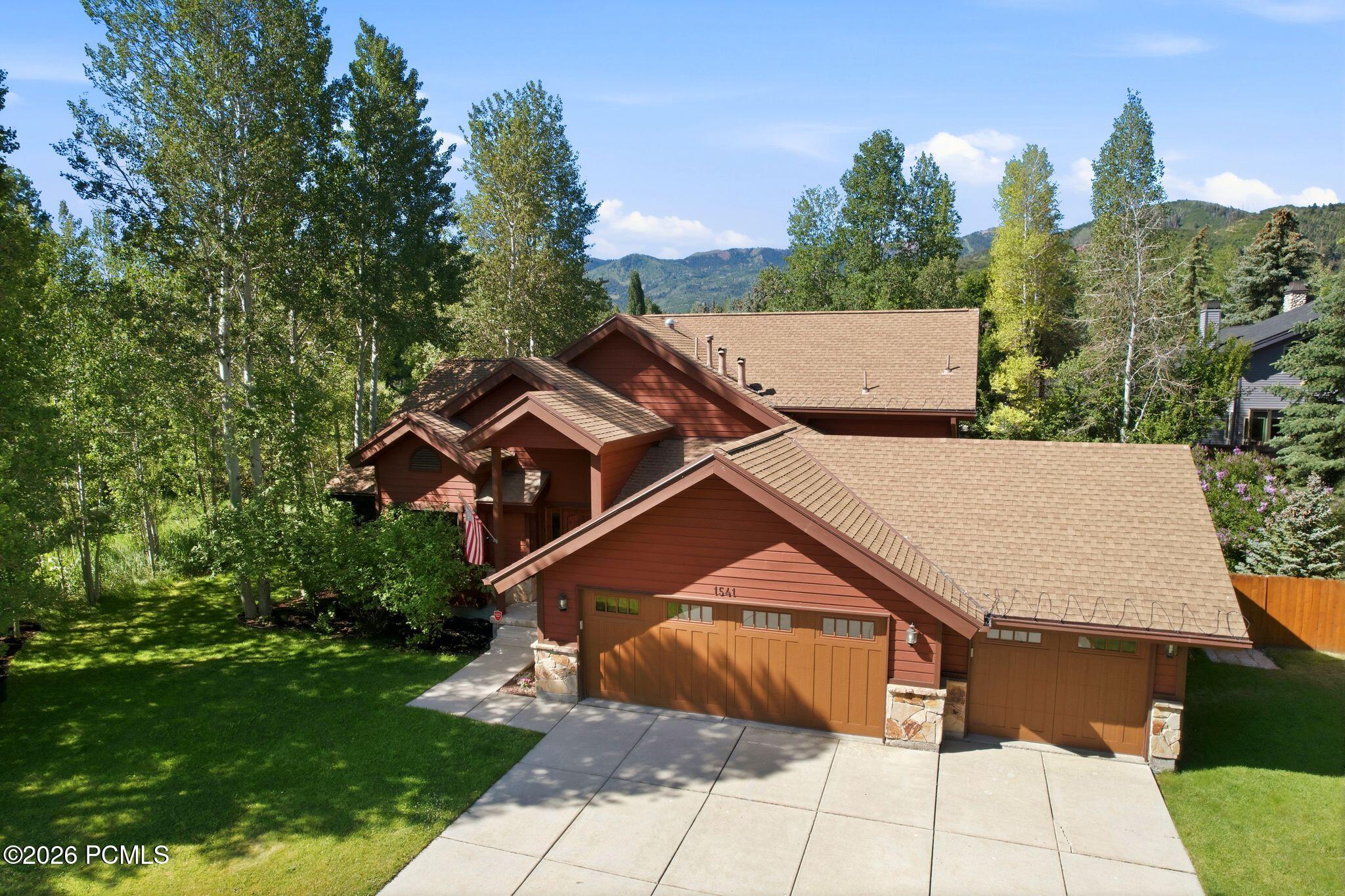 1541 Cutter Lane