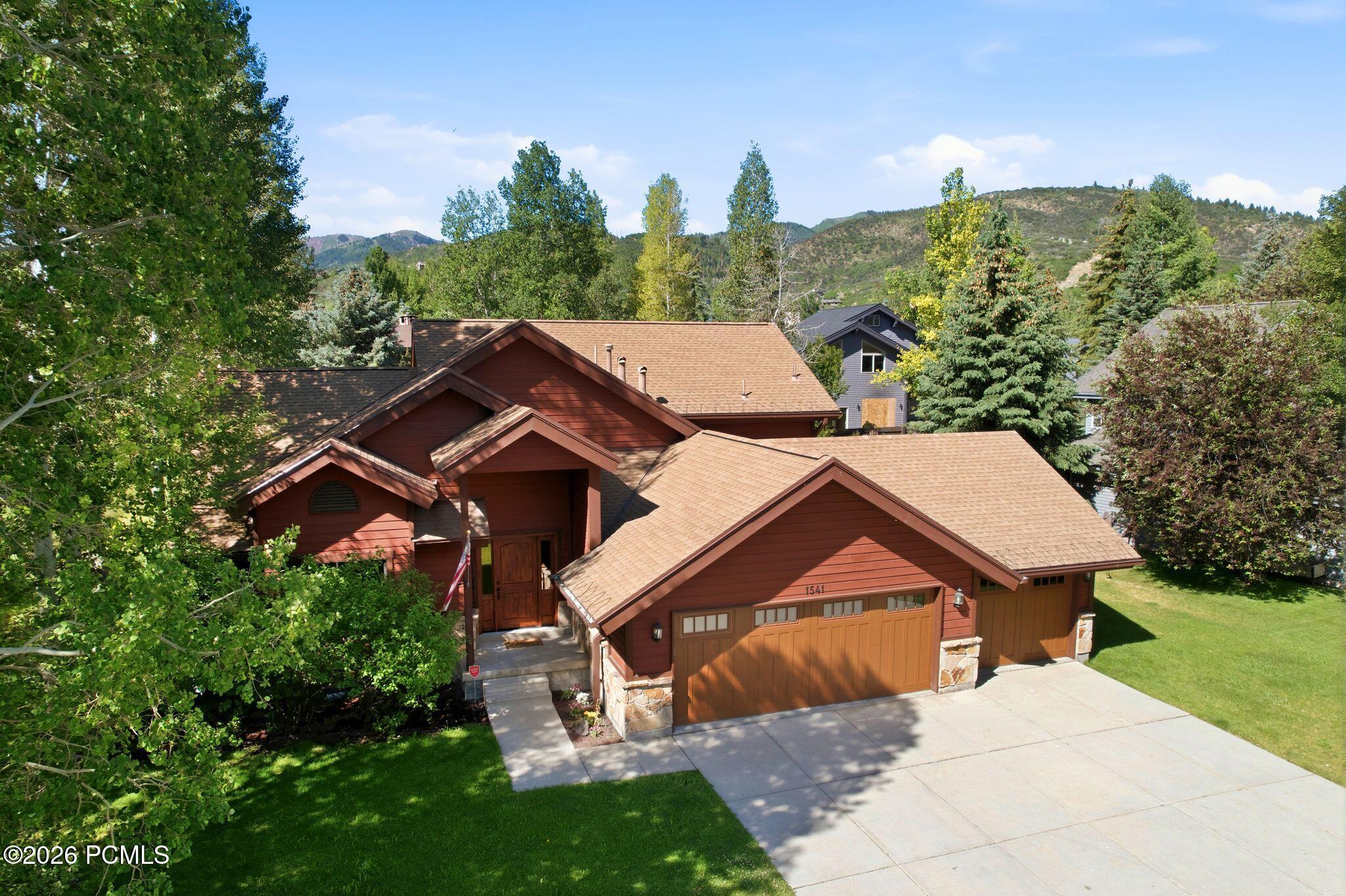 1541 Cutter Lane