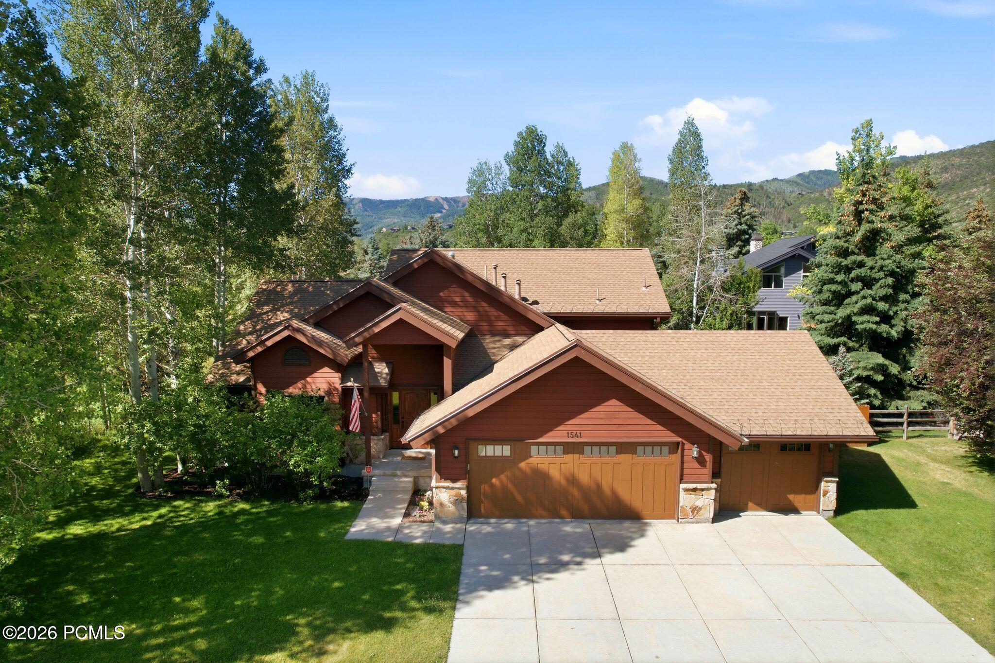 1541 Cutter Lane
