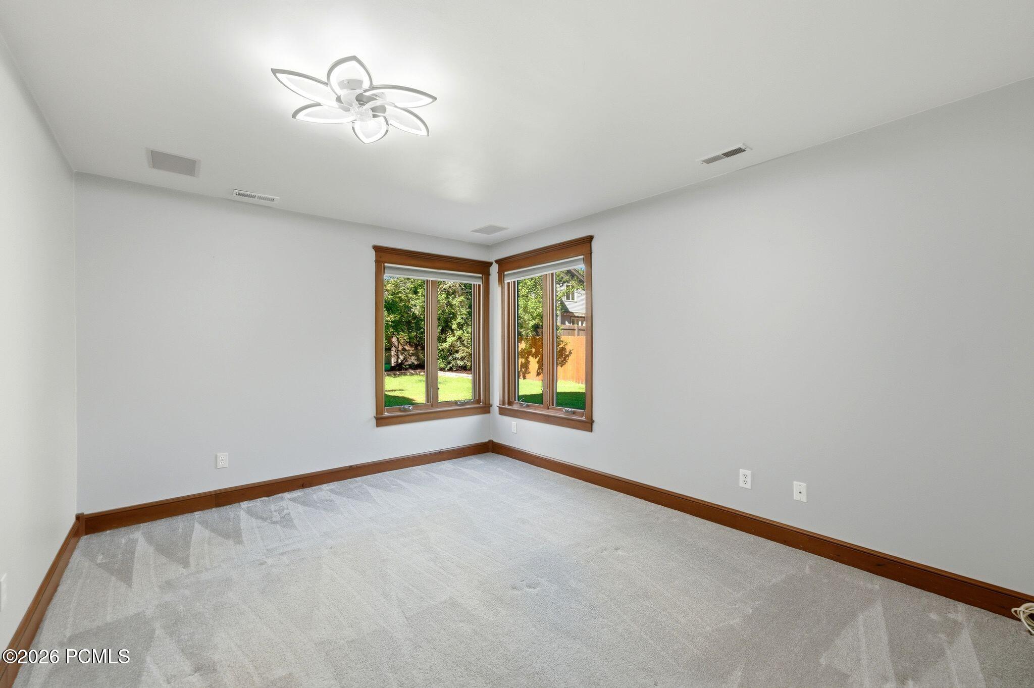 1541 Cutter Lane