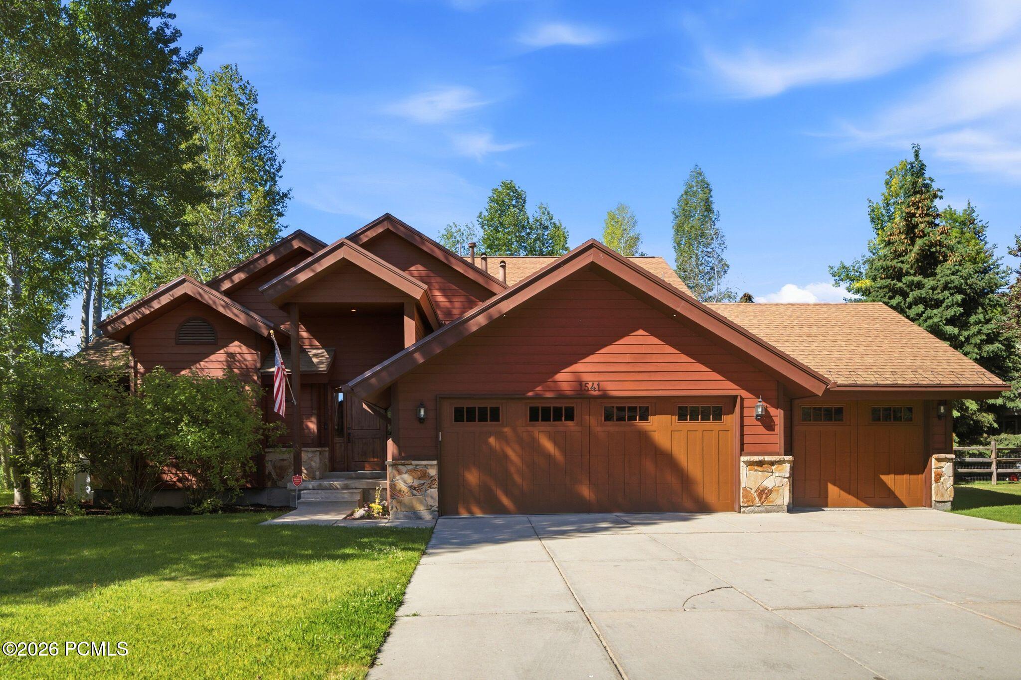 1541 Cutter Lane